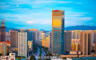 昆明南边游玩攻略，昆明南边游玩攻略一日游