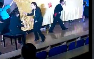 恶搞演出视频大全，恶搞演出视频大全下载